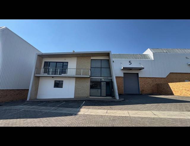 784M² WAREHOUSE TO LET IN LINBRO PARK